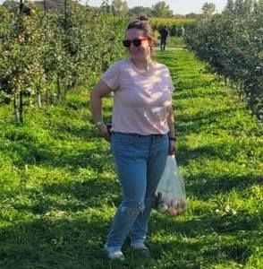 Meet your Posher, Danielle